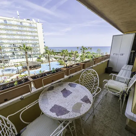 Homeholidayrentals Singular - Costa Barcelona * Pineda de Mar
