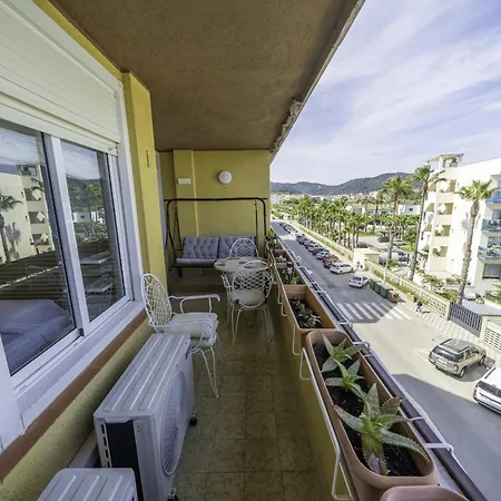 Apartment Homeholidayrentals Singular - Costa Barcelona *